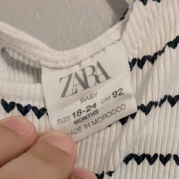 Zara White Blue Striped Ruffle Short Sleeve Ocean T-Shirt Tee - 18/24 months - Picture 3 of 3